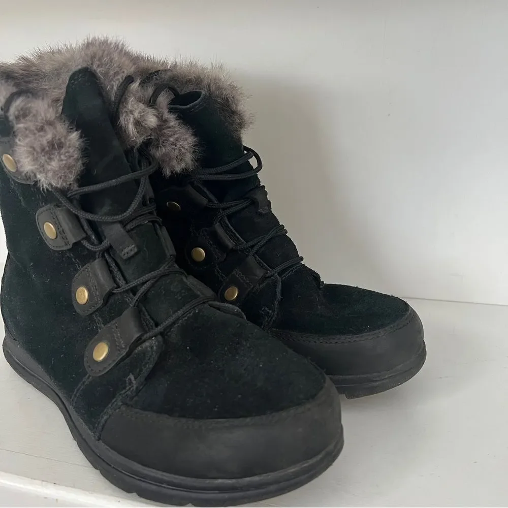 Sorel women explorer